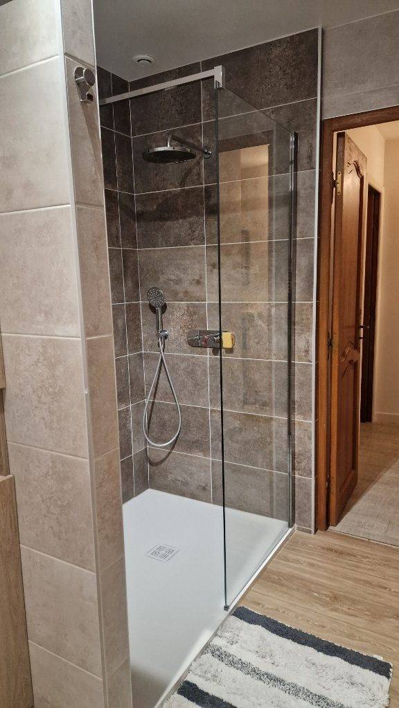 Rénovation complète de Salle de bain sur FLAGY (71250)