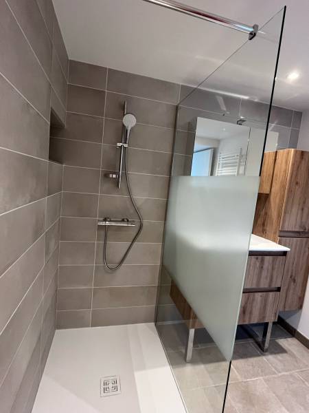 Rénovation complète d'une salle de bain sur la commune de SANCE (71000)