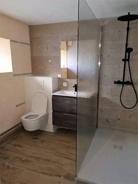 Création d'une salle de bain avec WC Suspendu 