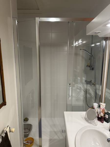 Installation d'un receveur de douche en remplacement d'une baignoire sur la commune de CHARNAY LES MACON (71850)